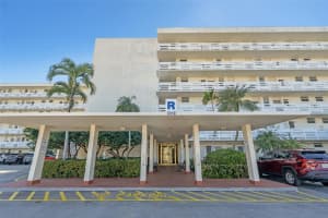 3010 Marcos Dr R308 Aventura, FL 33160 - MLS#A11993313