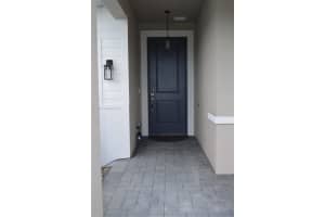 6448 Nw Cloverdale Ave Port Saint Lucie, FL 34987 - MLS#A11993318