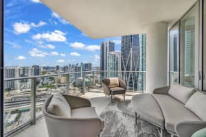 851 1st Ave , Miami, FL 33132 Sold 06/12/26