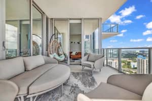 851 1st Ave , Miami, FL 33132 Sold 06/12/26
