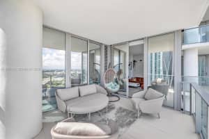 851 1st Ave , Miami, FL 33132 Sold 06/12/26