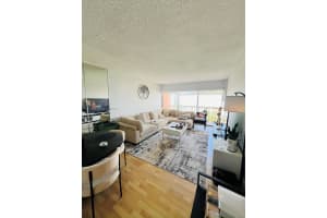 600 25th St , Miami, FL 33137 - MLS#A11993346