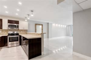 19380 Collins Ave , Sunny Isles Beach, FL 33160 - MLS#A11993347
