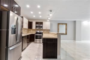 19380 Collins Ave , Sunny Isles Beach, FL 33160 - MLS#A11993347