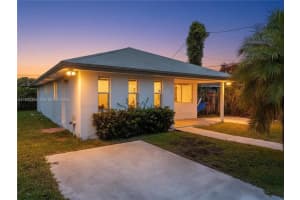 1616 Nw 7th Pl, Florida City