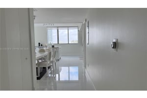 92 3rd St , Miami, FL 33130 - MLS#A11993363