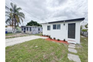 1822 66th St , Miami, FL 33147 - MLS#A11993370