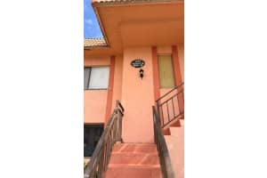 231 Lakeview Dr , Weston, FL 33326 - MLS#A11993372