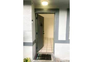 580 Tallulah Rd , Lake Worth, FL 33462 - MLS#A11993379