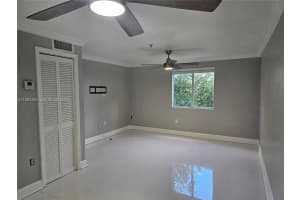 8027 8th St , Miami, FL 33126 - MLS#A11993396