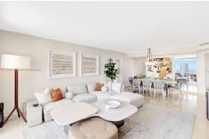 848 Brickell Key Dr , Miami, FL 33131 - MLS#A11993401
