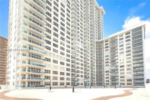 3900 Galt Ocean Dr , Fort Lauderdale, FL 33308 - MLS#A11993413