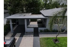 266 162nd St , Miami, FL 33162 - MLS#A11993414