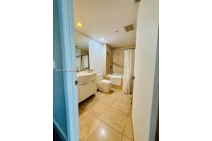 475 Brickell Ave , Miami, FL 33131 - MLS#A11993458