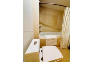 475 Brickell Ave , Miami, FL 33131 - MLS#A11993458