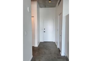 10 South River Dr , Miami, FL 33130 - MLS#A11993468