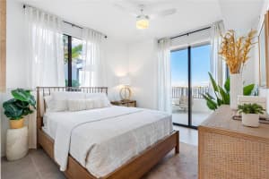 208 Federal Hwy , Pompano Beach, FL 33062 - MLS#A11993470