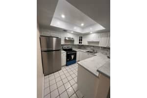 2605 47th Ter , Lauderdale Lakes, FL 33313 - MLS#A11993480