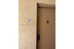 4800 79th Ave , Doral, FL 33166 - MLS#A11993525