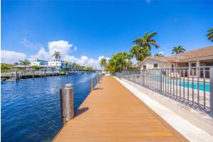 2752 3rd St , Pompano Beach, FL 33062 - MLS#A11993551