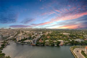 2555 Collins Ave , Miami Beach, FL 33140 - MLS#A11993553