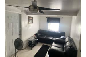712 57th St, West Palm Beach 712 57th St, West Palm Beach