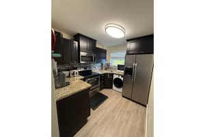 910 Michigan Ave , Miami Beach, FL 33139 - MLS#A11993585