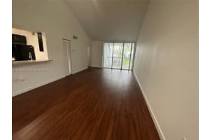 9763 46th Ter , Doral, FL 33178 - MLS#A11993632