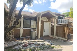 7184 Sportsmans Dr 7184, North Lauderdale