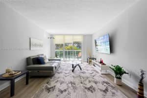 19370 Collins Ave APT 225, Sunny Isles Beach, FL 33160, - MLS#A11993657