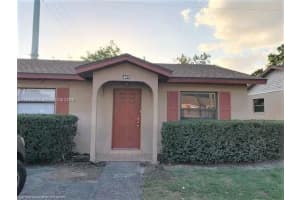 425 Las Palmas , Avon Park, FL 33825 - MLS#A11993670