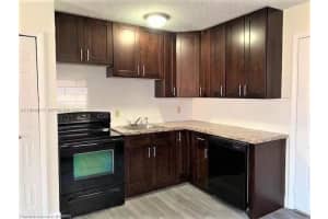 425 Las Palmas , Avon Park, FL 33825 - MLS#A11993670