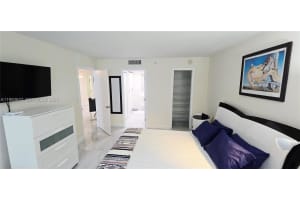 6917 Collins Ave , Miami Beach, FL 33141 - MLS#A11993677
