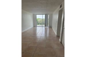 1805 Sans Souci Blvd , North Miami, FL 33181 - MLS#A11993684