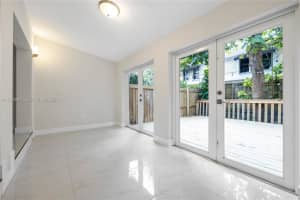 3056 Shipping Ave , Miami, FL 33133 - MLS#A11993691