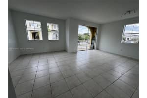 8842 Flagler St , Miami, FL 33174 - MLS#A11993697