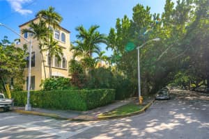 1361 Meridian Ave , Miami Beach, FL 33139 - MLS#A11993710