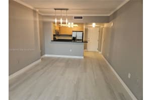 140 Dixie Hwy , Hollywood, FL 33020 - MLS#A11993728