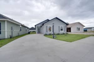24722 SW 21st Cir #0, Newberry, FL 32669, - MLS#A11993755
