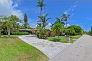 1799 25th Ave , Fort Lauderdale, FL 33316 - MLS#A11993759