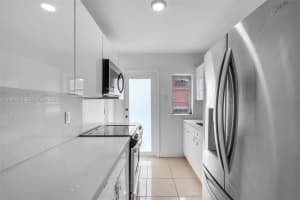 667 E 20th St, Hialeah, FL 33013, - MLS#A11993763