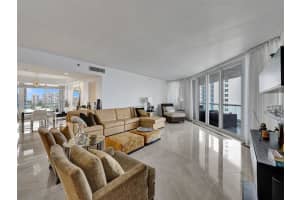 7000 Island Blvd , Aventura, FL 33160 - MLS#A11993798