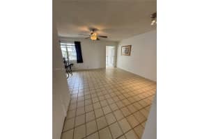 1333 Hallandale Beach Blvd , Hallandale Beach, FL 33009 - MLS#A11993811