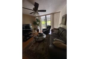 2812 N 46th Ave G370 Hollywood, FL 33021 - MLS#A11993821