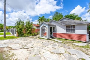 6295 29th St , Miami, FL 33155 - MLS#A11993830