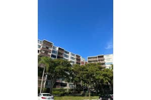 4222 Inverrary Blvd , Lauderhill, FL 33319 - MLS#A11993843