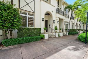 530 Valencia Ave UNIT 2, Coral Gables, FL 33134, - MLS#A11993870
