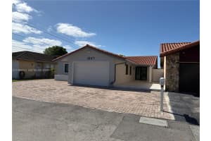 1647 Sw 136th Pl Miami, FL 33175 - MLS#A11993914