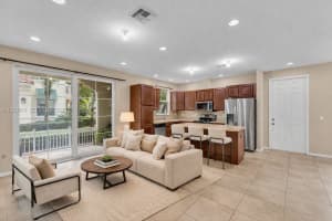 4308 Cascada Cir, Hollywood, FL 33024, Sold 06/15/26
