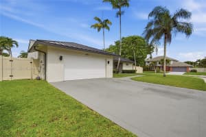 691 Blue Ridge Way , Davie, FL 33325 - MLS#A11993934